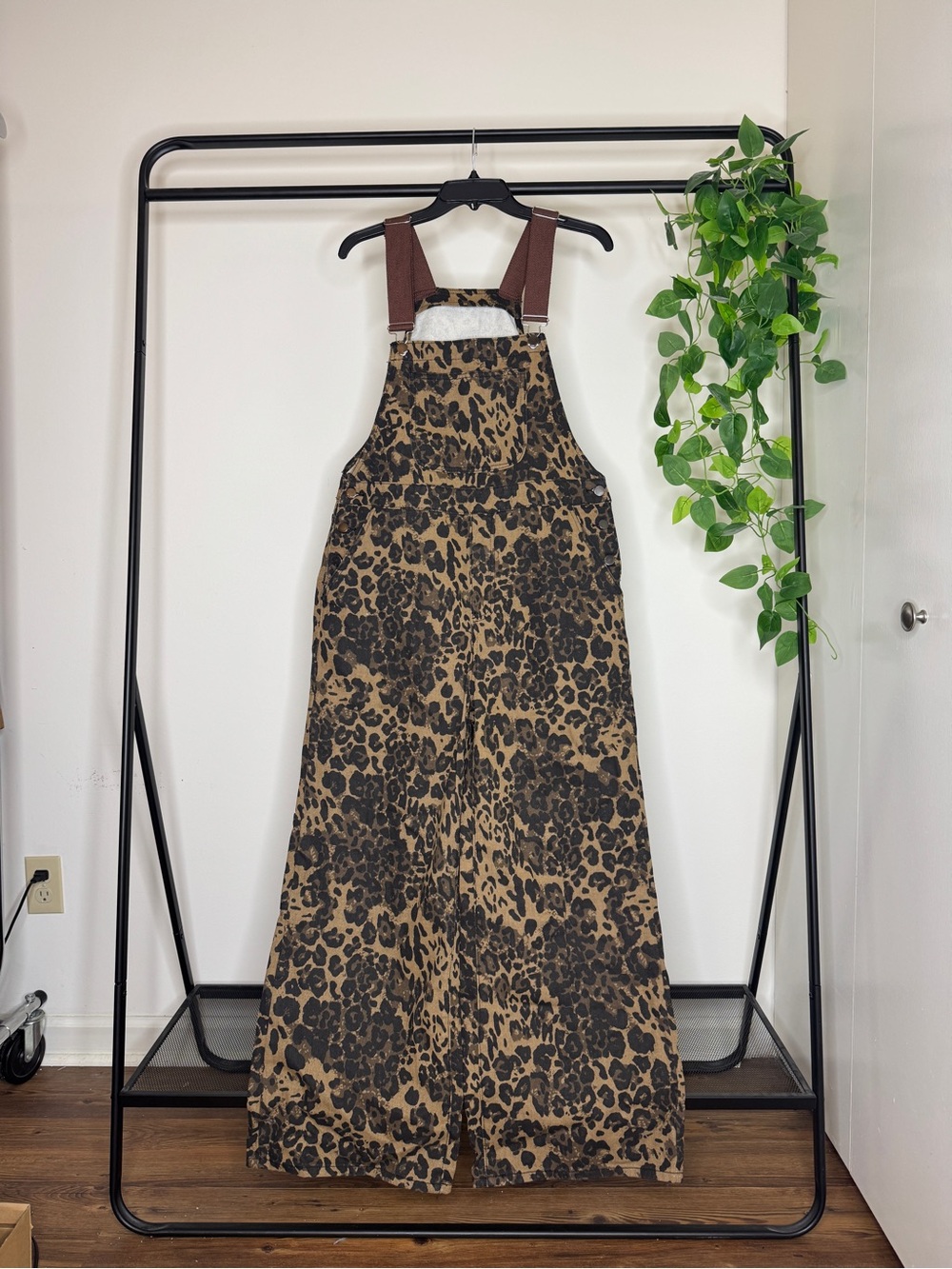 Cider Denim Leopard Wide Leg Oversized Overalls Jumpsuit size L Large Viral - Picture 2 of 12